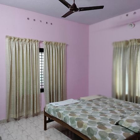 Basuri Beach Resort Varkala Extérieur photo