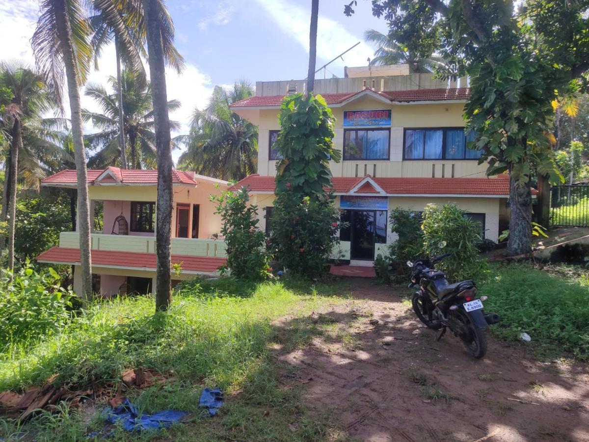 Basuri Beach Resort Varkala Extérieur photo