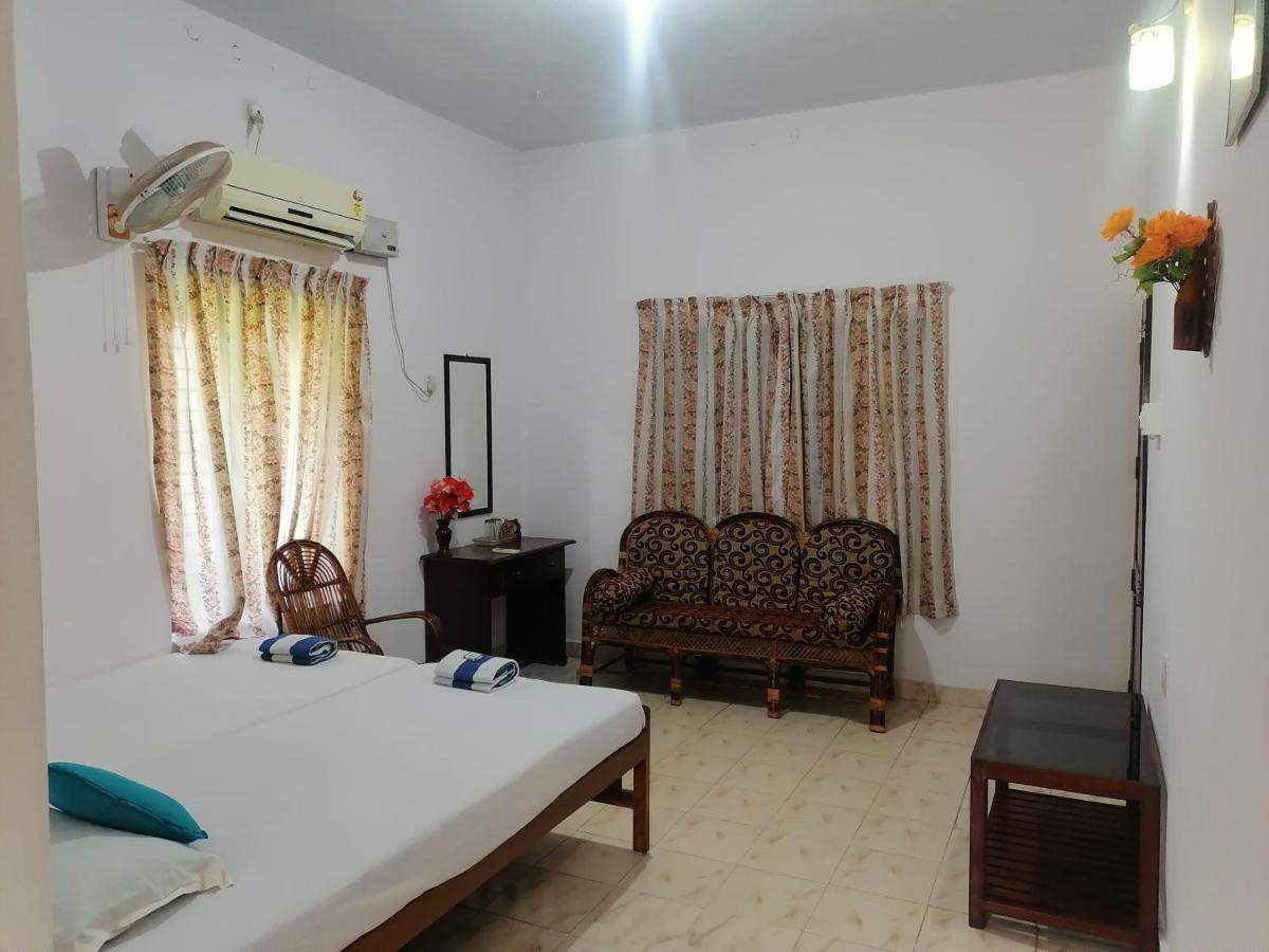 Basuri Beach Resort Varkala Extérieur photo